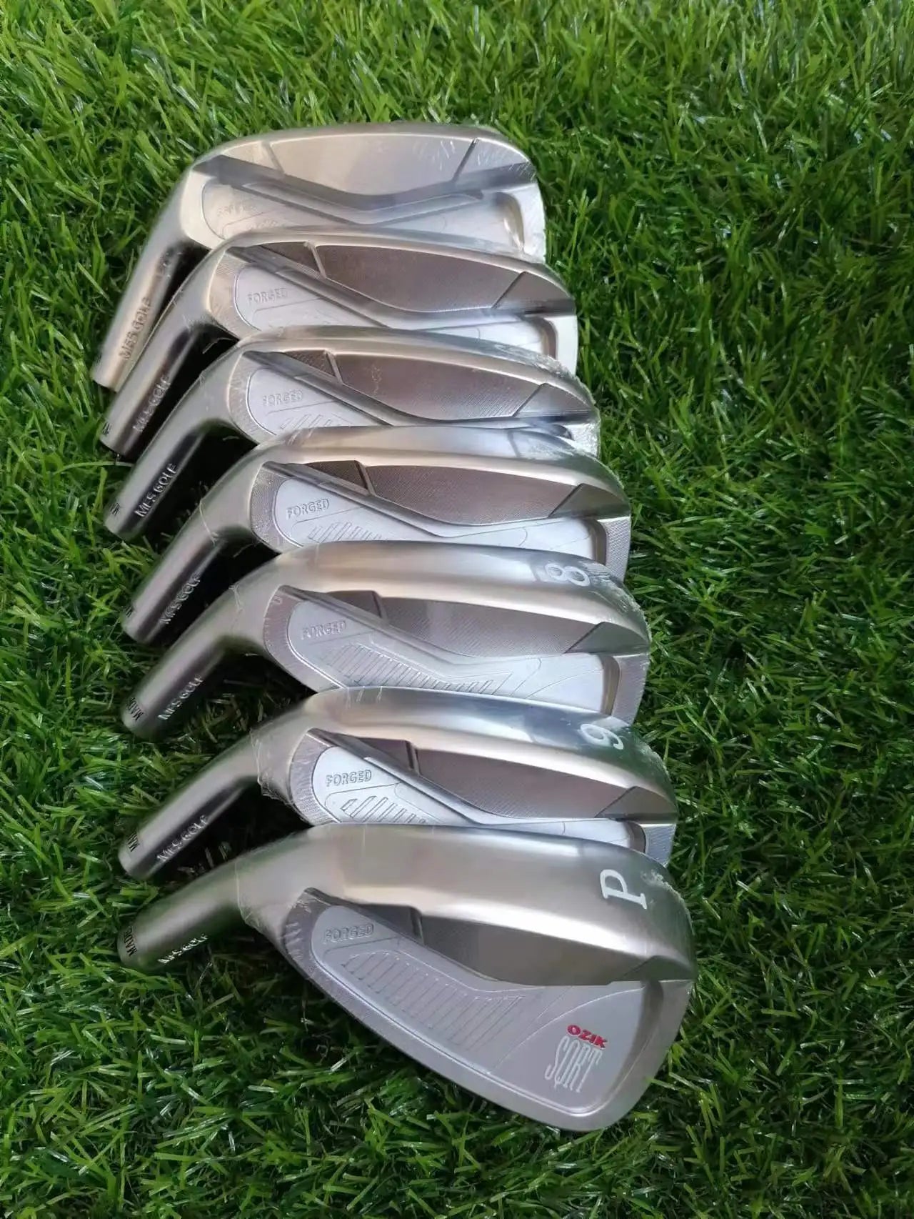 Soft Iron forged left hand genuine golf iron club heads, a total of seven 4 to P