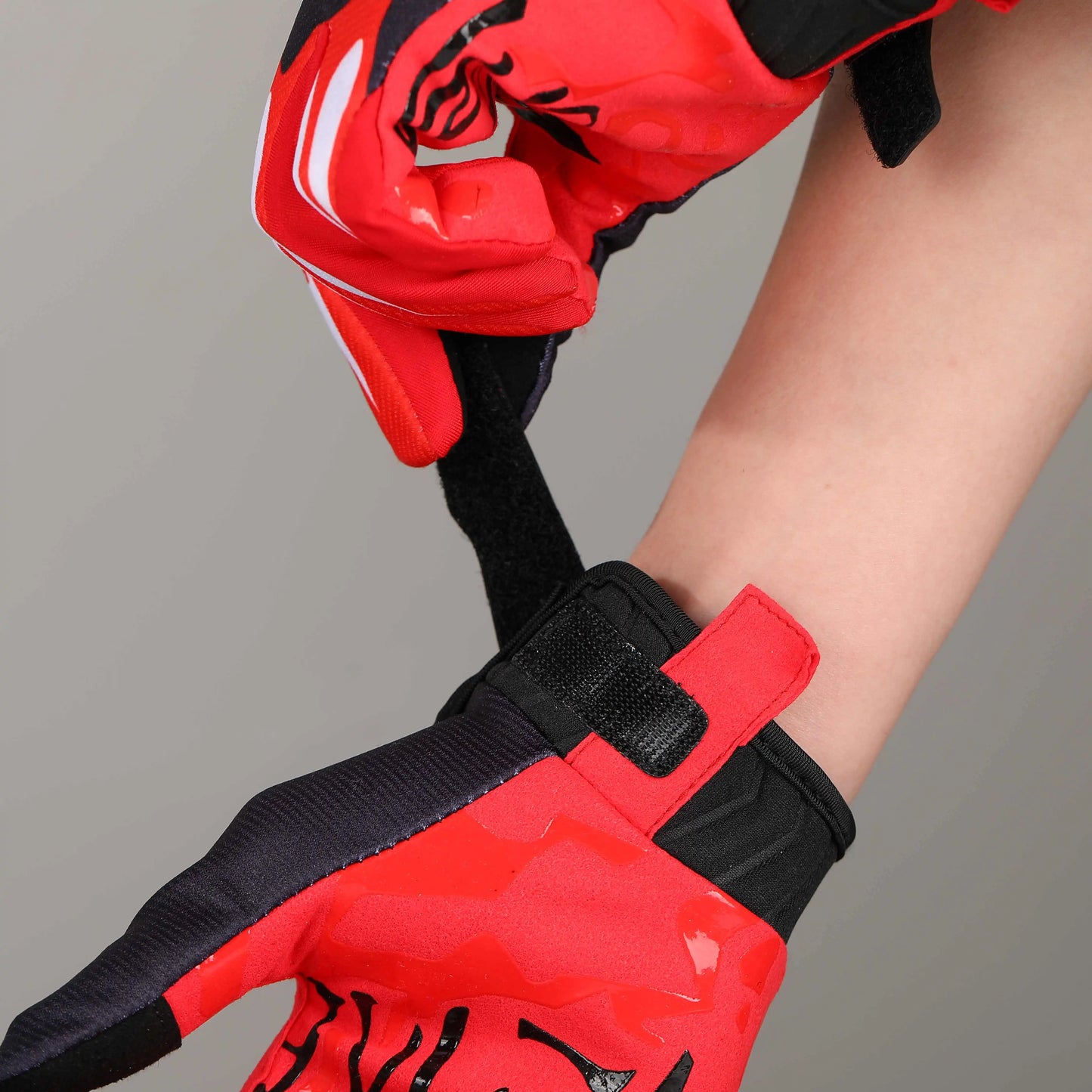 Fist Plast touch breathable microfiber non-slip gloves