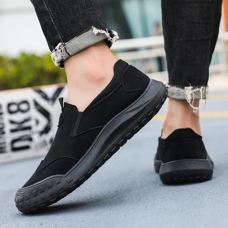 2024 Men's casual shoes Vulcanized Work loafers Mesh Lightweight Man sports shoes Canvas Shoes for Men  ﻿