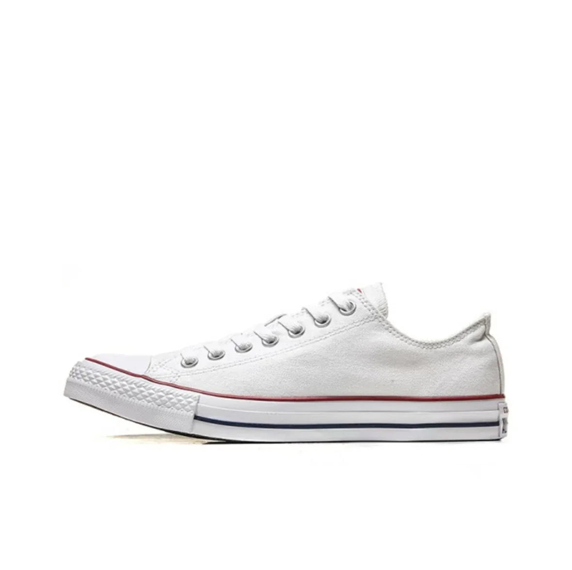 Converse Chuck Taylor All Star Men and Women Skateboarding Shoes Low-top Outdoor Lightweight Vintage Sneaker White